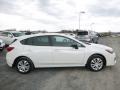 Crystal White Pearl - Impreza 2.0i 5-Door Photo No. 6