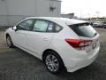 Crystal White Pearl - Impreza 2.0i 5-Door Photo No. 9