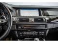 Alpine White - 5 Series 550i Sedan Photo No. 5