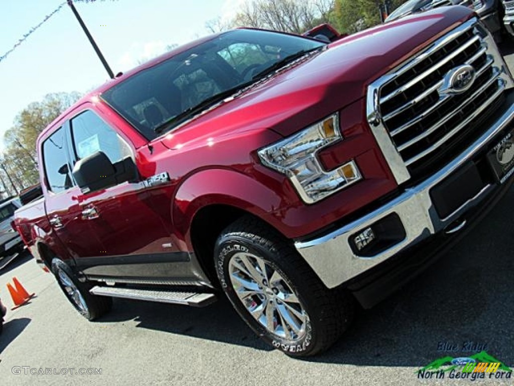 2017 F150 XLT SuperCrew 4x4 - Ruby Red / Earth Gray photo #34