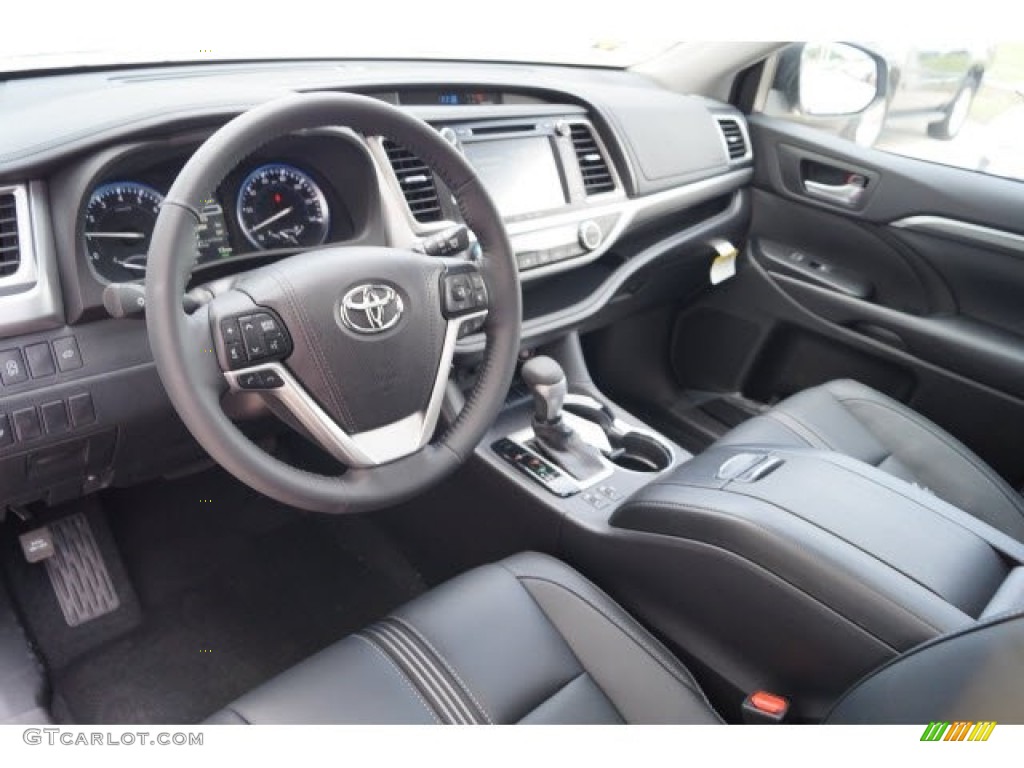 2017 Highlander SE - Predawn Gray Mica / Black photo #7