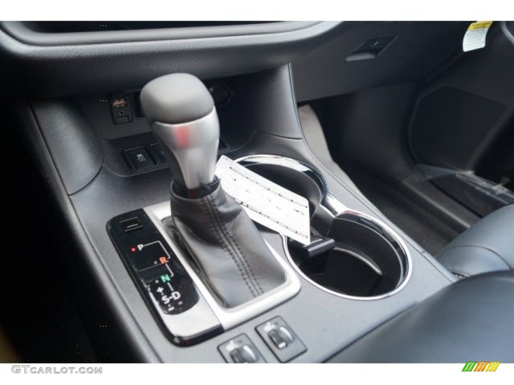 2017 Highlander SE - Predawn Gray Mica / Black photo #12