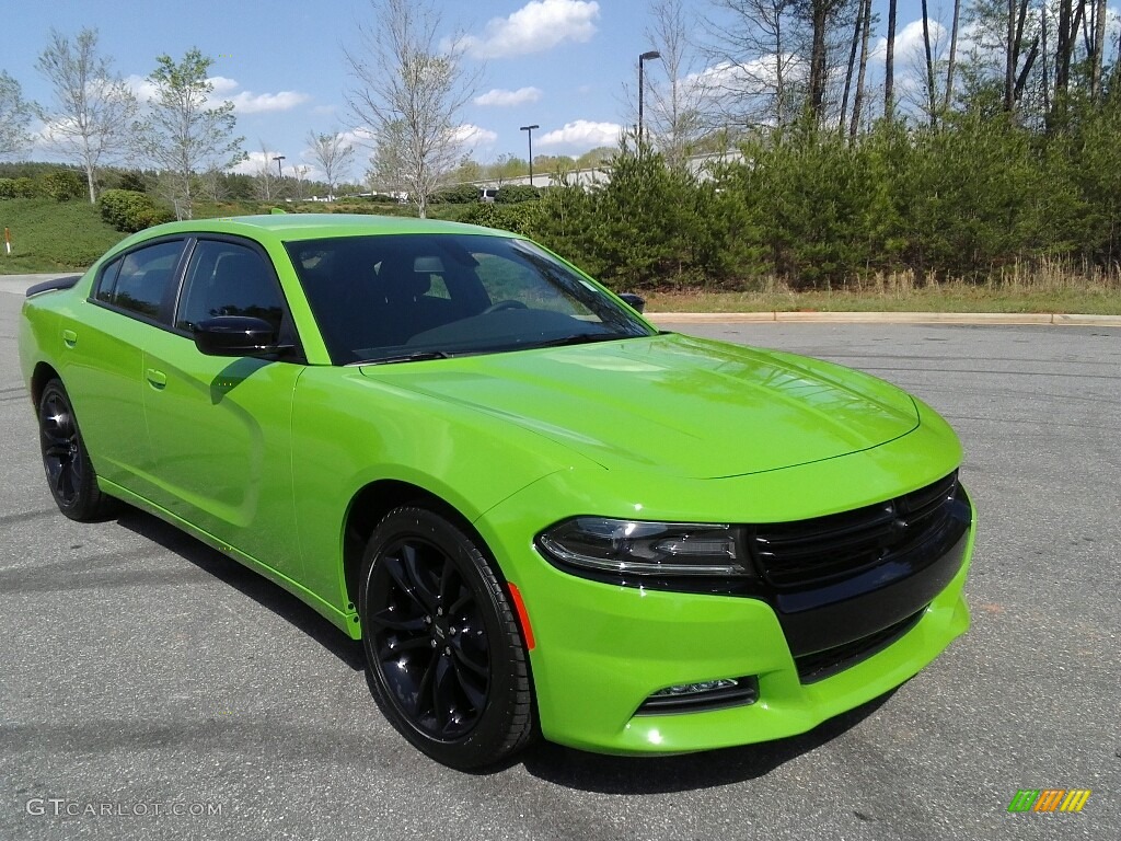2017 Charger SXT - Green Go / Black photo #4