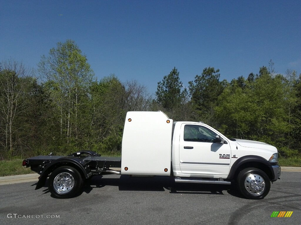 2017 4500 Tradesman Regular Cab Chassis - Bright White / Black/Diesel Gray photo #5