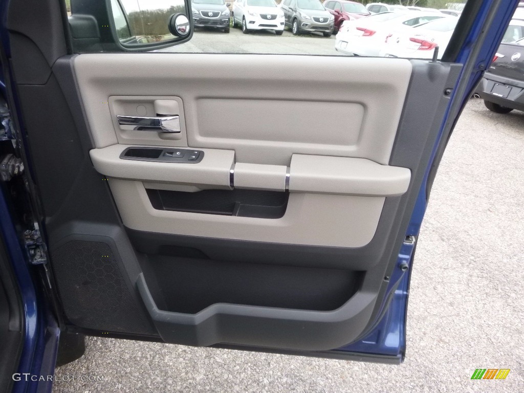 2010 Ram 1500 SLT Crew Cab 4x4 - Deep Water Blue Pearl / Dark Slate Gray photo #6