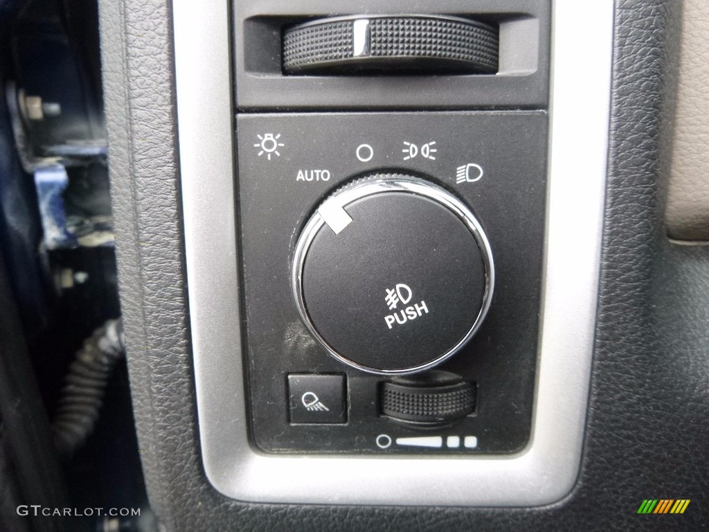 2010 Ram 1500 SLT Crew Cab 4x4 - Deep Water Blue Pearl / Dark Slate Gray photo #20