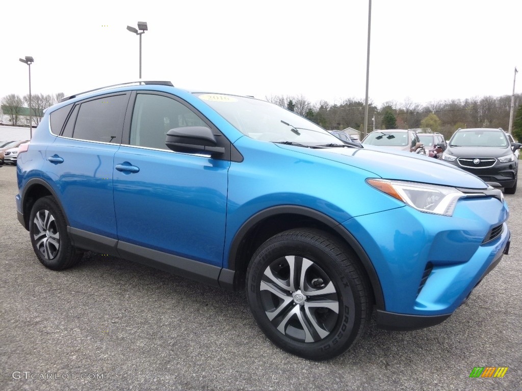 2016 RAV4 LE AWD - Electric Storm Blue / Black photo #4