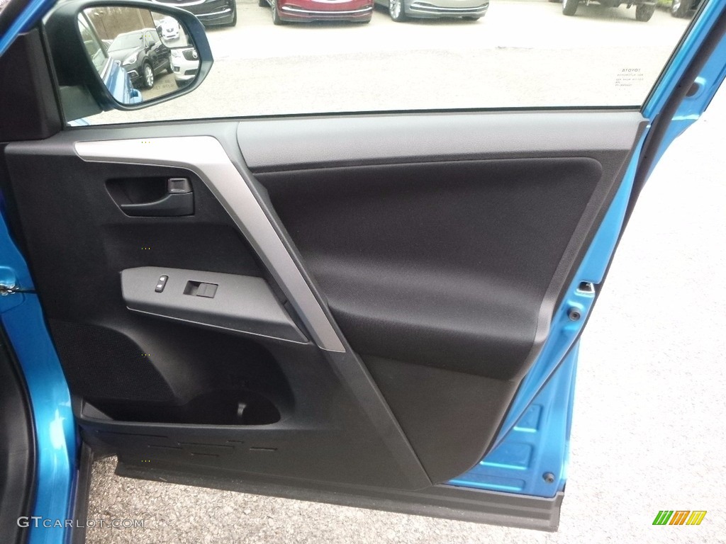 2016 RAV4 LE AWD - Electric Storm Blue / Black photo #7
