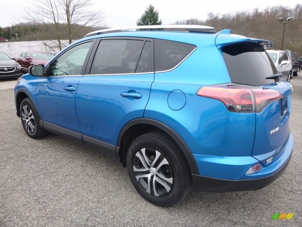 2016 RAV4 LE AWD - Electric Storm Blue / Black photo #12