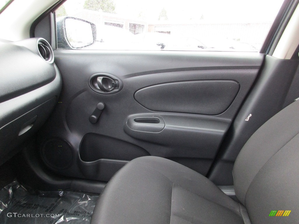 2017 Versa S - Graphite Blue / Charcoal photo #15