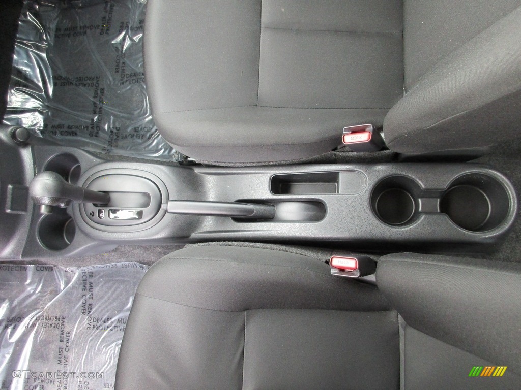 2017 Versa S - Graphite Blue / Charcoal photo #17