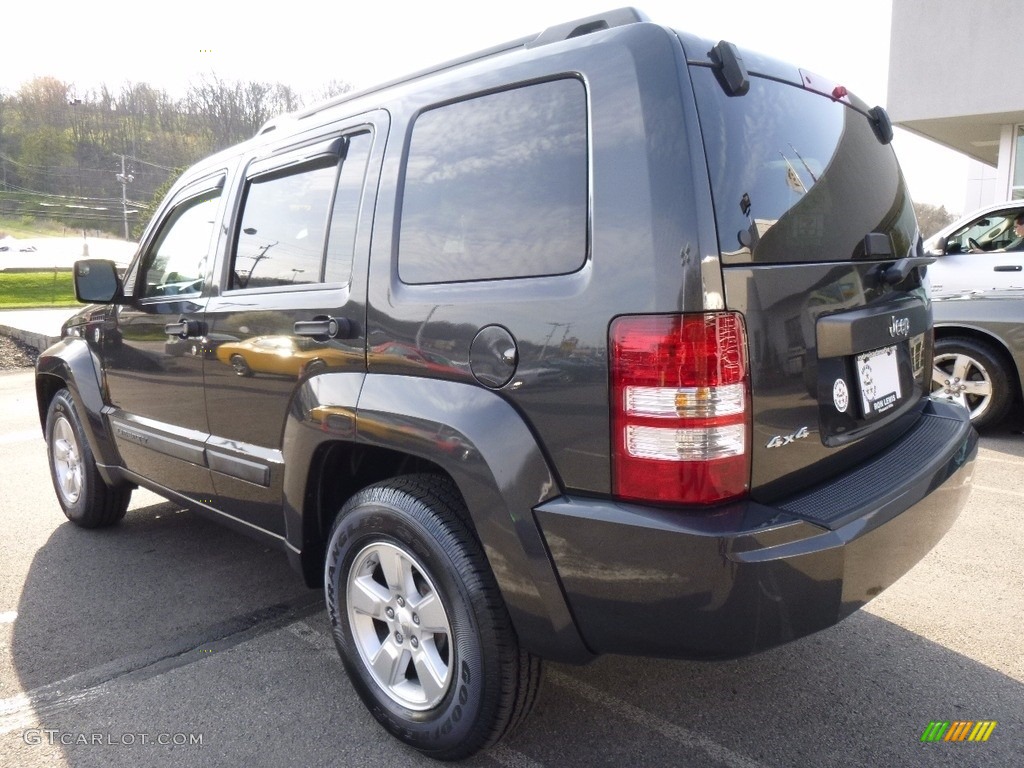 2010 Liberty Sport 4x4 - Dark Charcoal Pearl / Dark Slate Gray photo #3