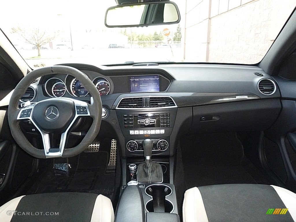 2015 Mercedes-Benz C 63 AMG Coupe Dashboard Photos