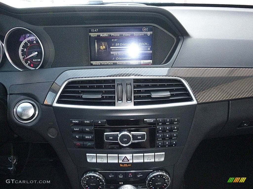 2015 Mercedes-Benz C 63 AMG Coupe Controls Photos
