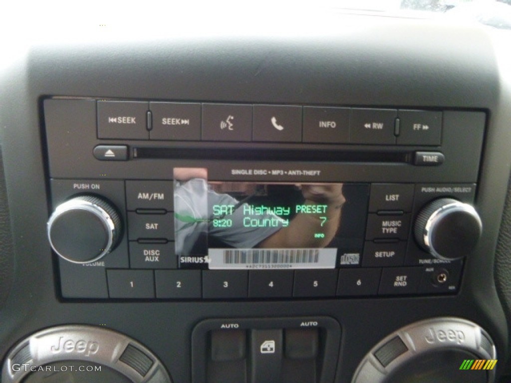 2017 Wrangler Sport 4x4 - Rhino / Black photo #17