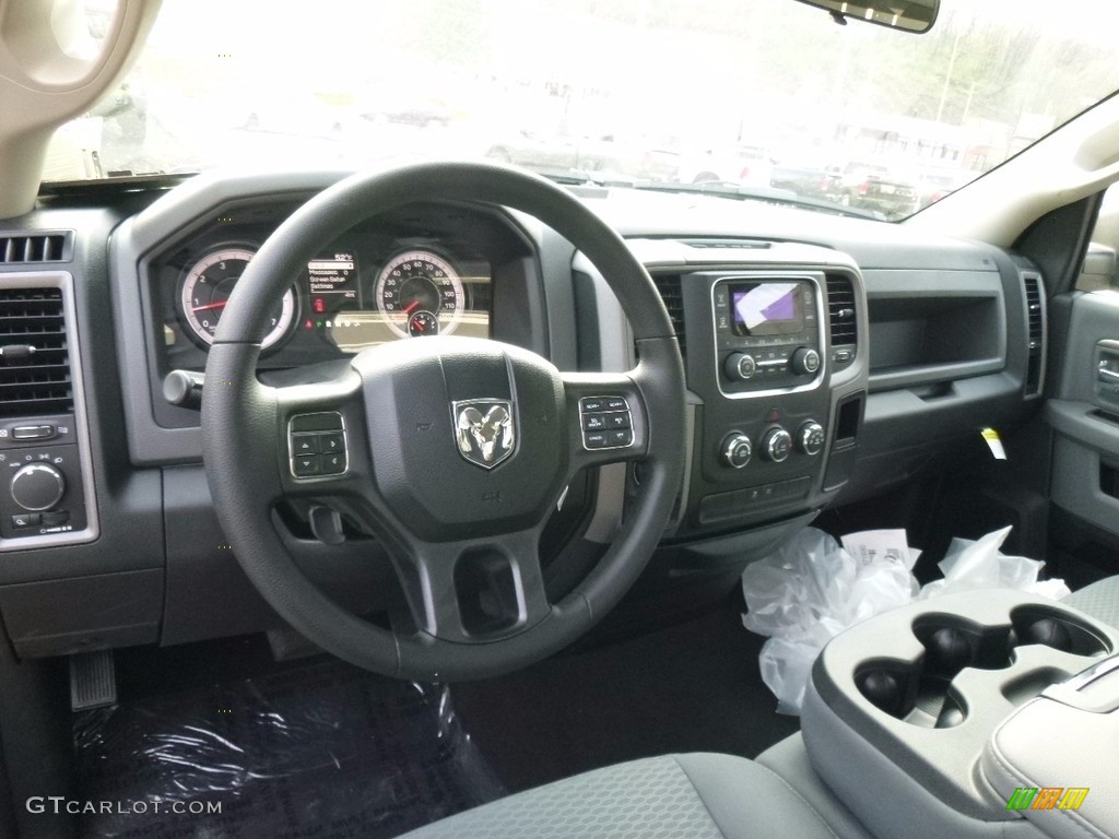 2017 1500 Tradesman Regular Cab 4x4 - Brilliant Black Crystal Pearl / Black/Diesel Gray photo #12