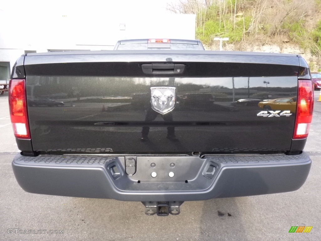 2017 1500 Tradesman Regular Cab 4x4 - Brilliant Black Crystal Pearl / Black/Diesel Gray photo #20