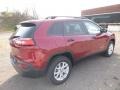 Deep Cherry Red Crystal Pearl - Cherokee Sport 4x4 Photo No. 6