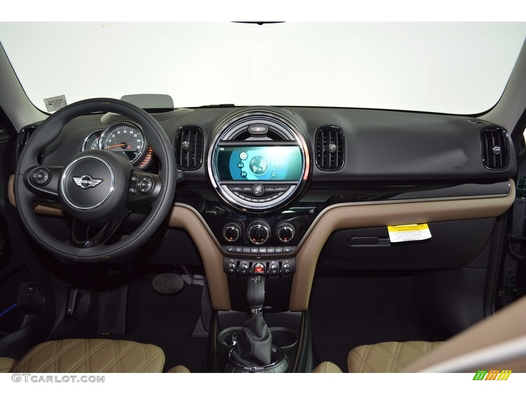 2017 Countryman Cooper S ALL4 - British Racing Green II Metallic / Chesterfield/British Oak photo #15