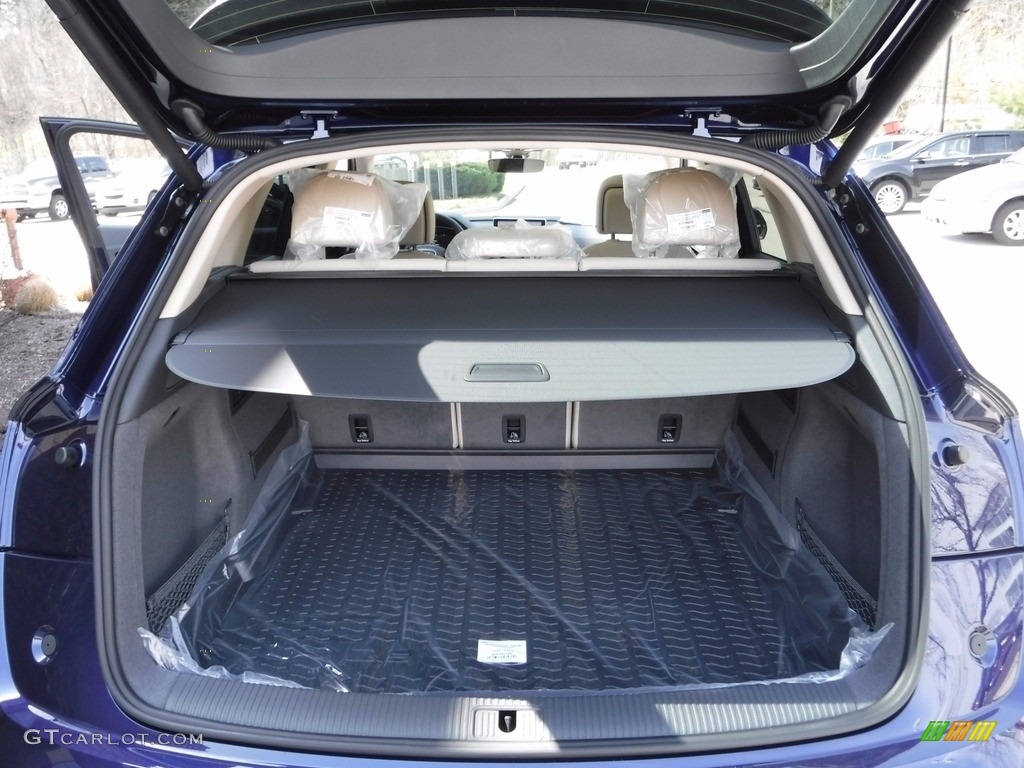 2018 Audi Q5 2.0 TFSI Premium Plus quattro Trunk Photo #119873798