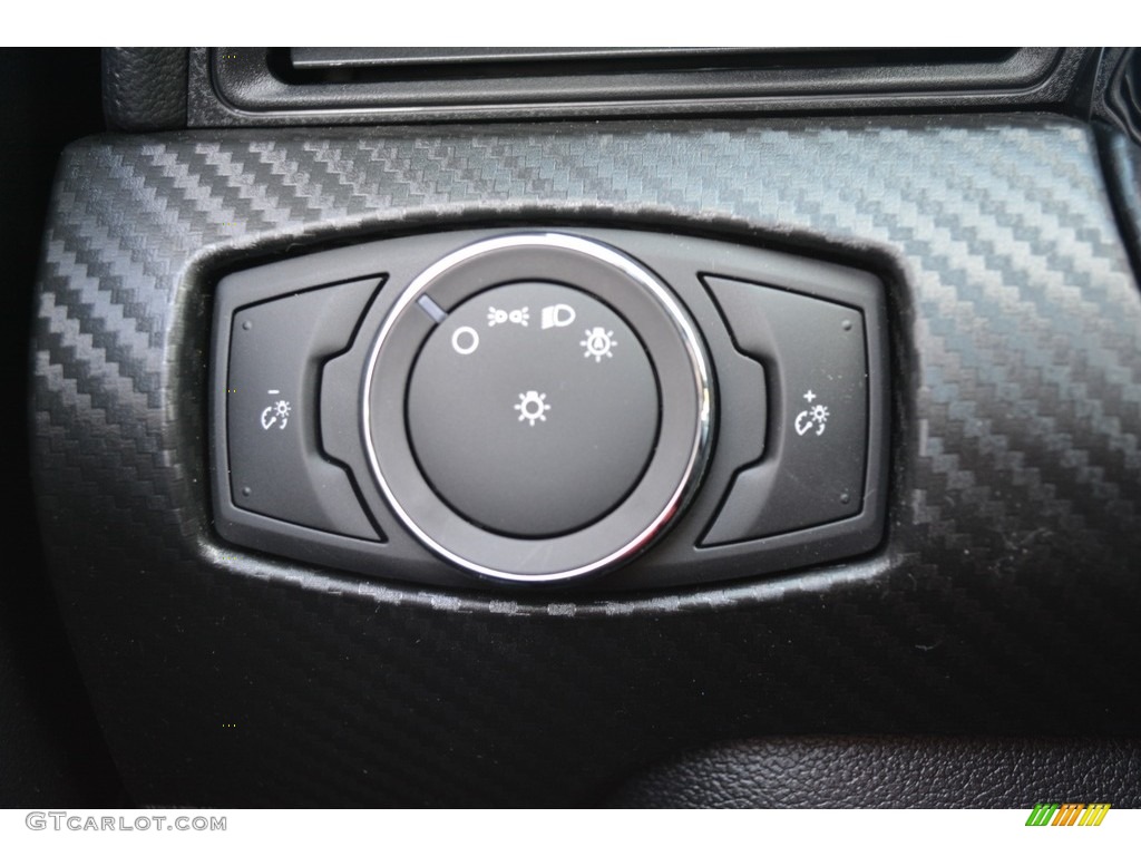 2017 Ford Mustang V6 Coupe Controls Photos