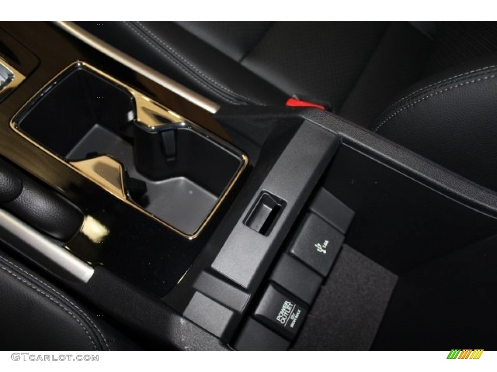 2017 Accord EX-L V6 Sedan - Crystal Black Pearl / Black photo #25