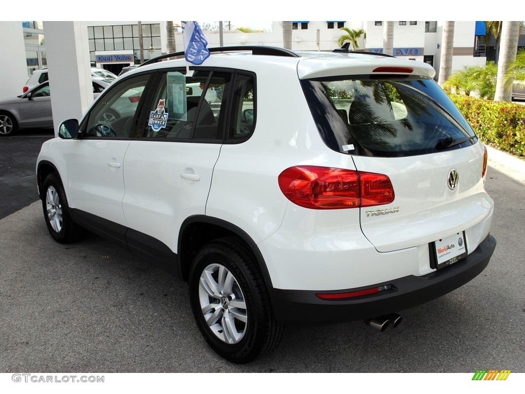 2017 Tiguan S - Pure White / Beige/Black photo #6