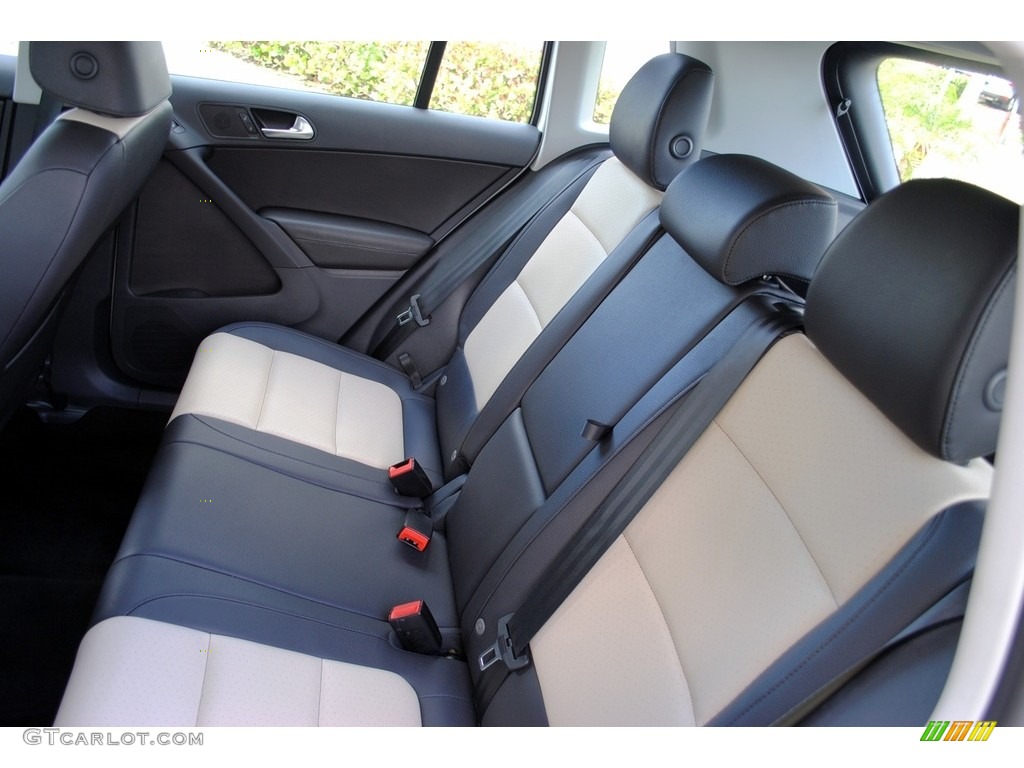 2017 Tiguan S - Pure White / Beige/Black photo #12