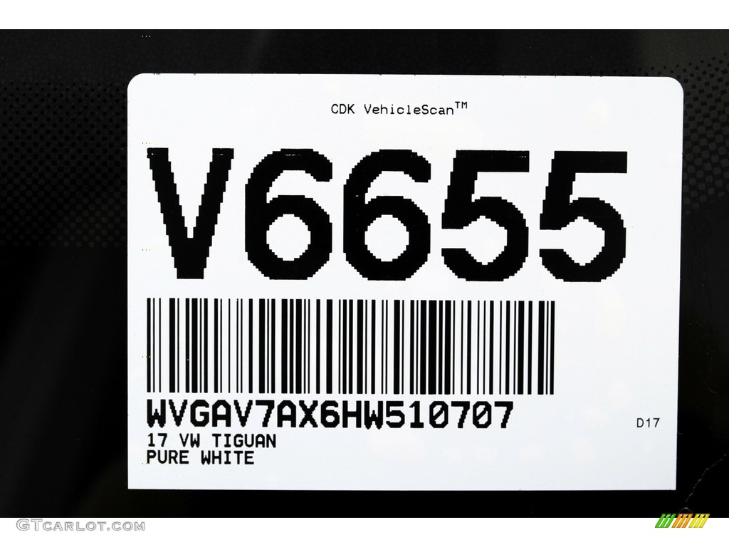 2017 Tiguan S - Pure White / Beige/Black photo #20