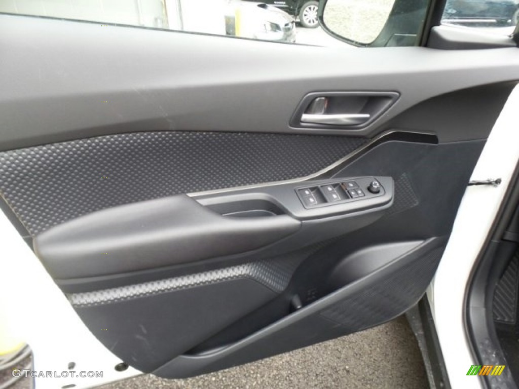 2018 Toyota C-HR XLE Black Door Panel Photo #119888221