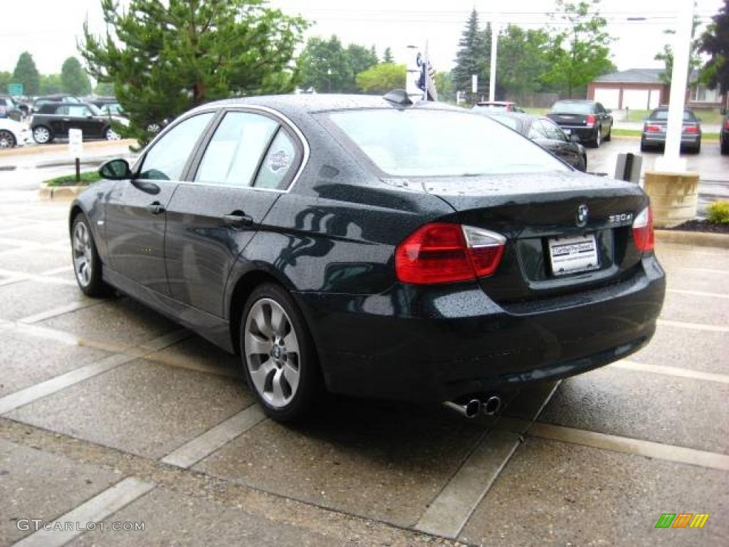 2006 3 Series 330xi Sedan - Deep Green Metallic / Beige Dakota Leather photo #5