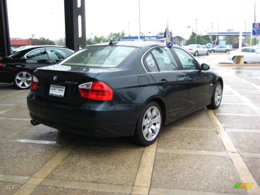 2006 3 Series 330xi Sedan - Deep Green Metallic / Beige Dakota Leather photo #7