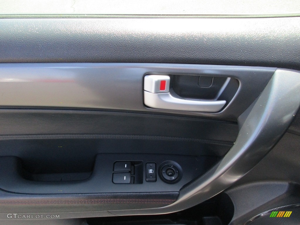 2012 Forte Koup SX - Bright Silver / Black photo #10