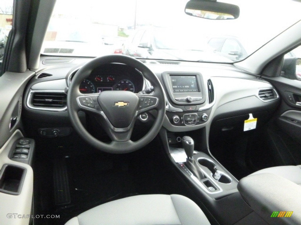Medium Ash Gray Interior 2018 Chevrolet Equinox LS Photo #119893054