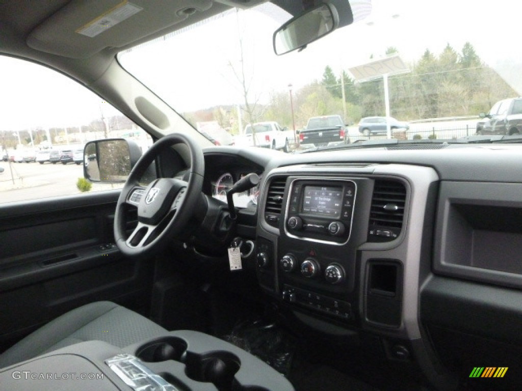 2017 2500 Tradesman Crew Cab 4x4 - Bright White / Black/Diesel Gray photo #10