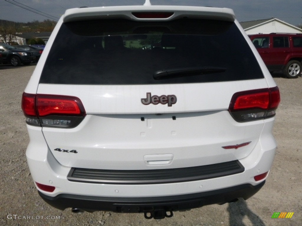 2017 Grand Cherokee Trailhawk 4x4 - Bright White / Black photo #5