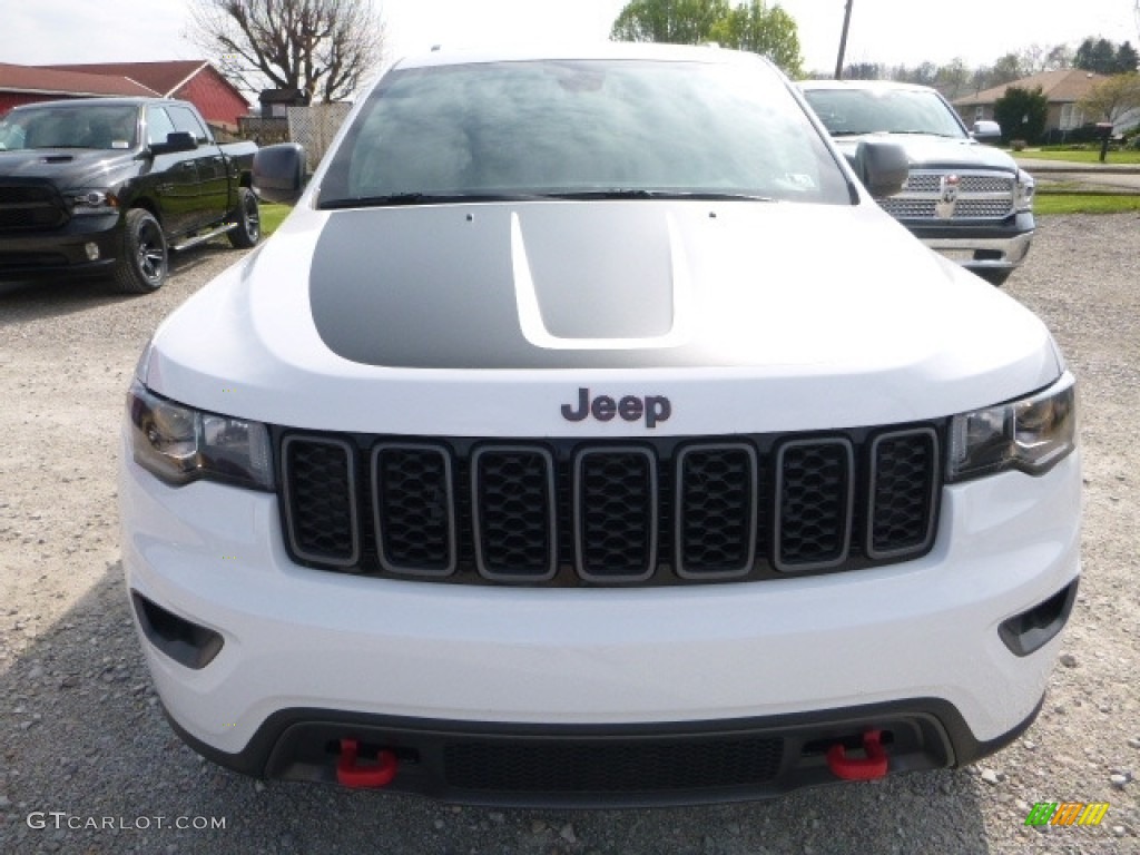 2017 Grand Cherokee Trailhawk 4x4 - Bright White / Black photo #12