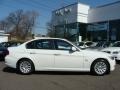 2009 Alpine White BMW 3 Series 328xi Sedan  photo #1