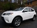 Super White - RAV4 XLE Photo No. 3