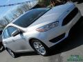 Ingot Silver - Focus SE Hatch Photo No. 33