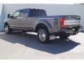 Magnetic - F350 Super Duty Platinum Crew Cab 4x4 Photo No. 4