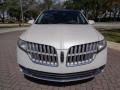 2010 White Platinum Metallic Tri-Coat Lincoln MKT FWD  photo #17