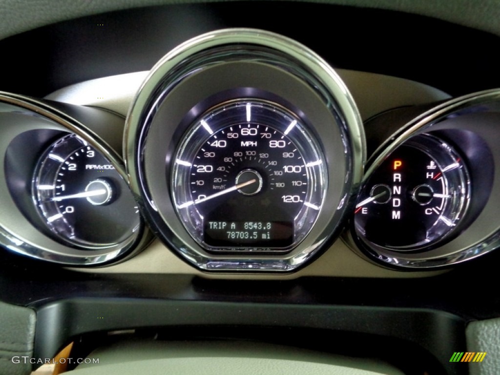 2010 Lincoln MKT FWD Gauges Photo #119913805