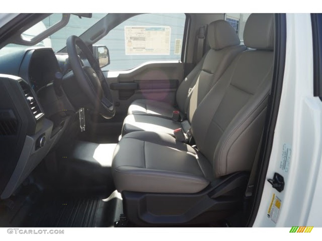 2017 F150 XL Regular Cab - Oxford White / Earth Gray photo #13