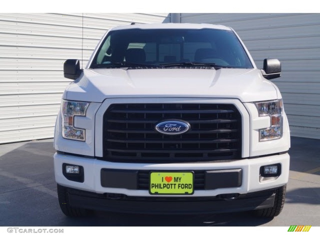 2017 F150 XLT SuperCrew 4x4 - Oxford White / Black photo #2