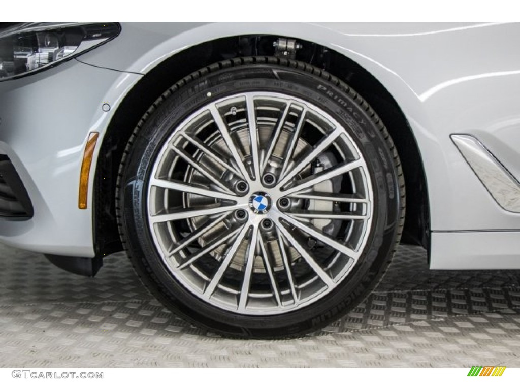2017 5 Series 530i Sedan - Glacier Silver Metallic / Black photo #8