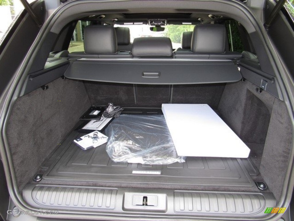 2017 Land Rover Range Rover Sport Supercharged Trunk Photos