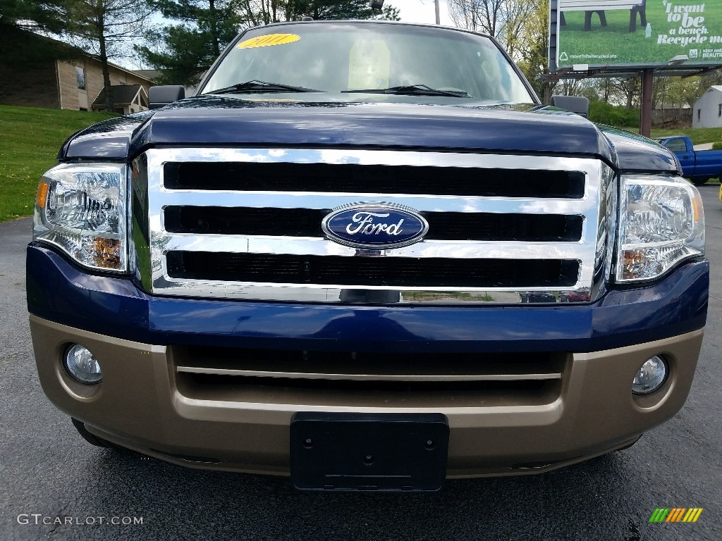 2011 Expedition XLT - Dark Blue Pearl Metallic / Camel photo #14