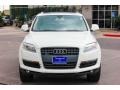 Calla White - Q7 3.6 Premium quattro Photo No. 2