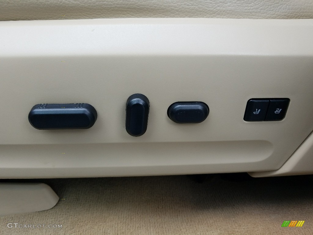 2011 Expedition XLT - Dark Blue Pearl Metallic / Camel photo #19